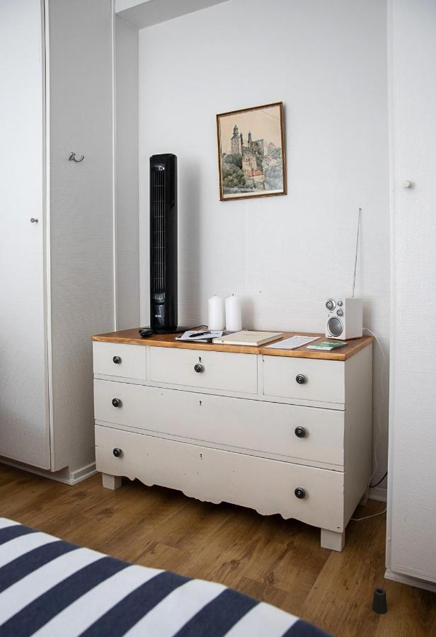 Karl-Oskars Krypin Apartment Висбю Екстериор снимка